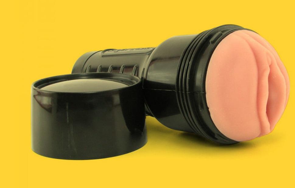HANDY HINTS& TIPS ON HOW TO USE YOUR FLESHLIGHT